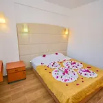 Aparthotel Golden Orange