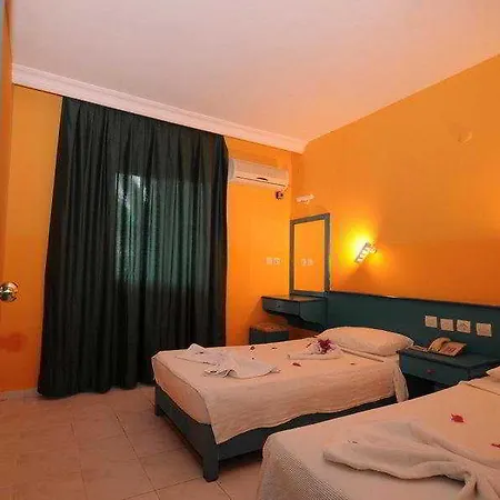 Golden Orange Hotel apartamentowy 4*