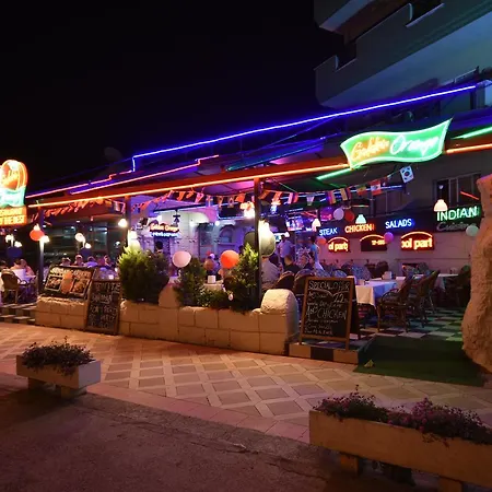 Hotel apartamentowy Golden Orange