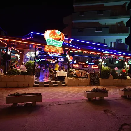 Golden Orange Aparthotel