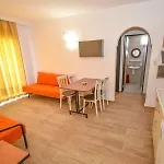 Golden Orange 公寓式酒店 4*