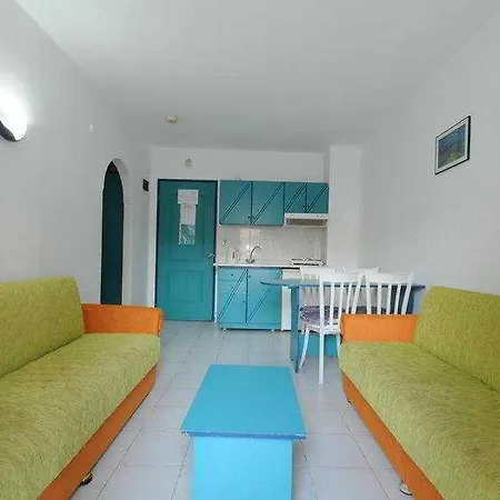 Golden Orange Apartahotel